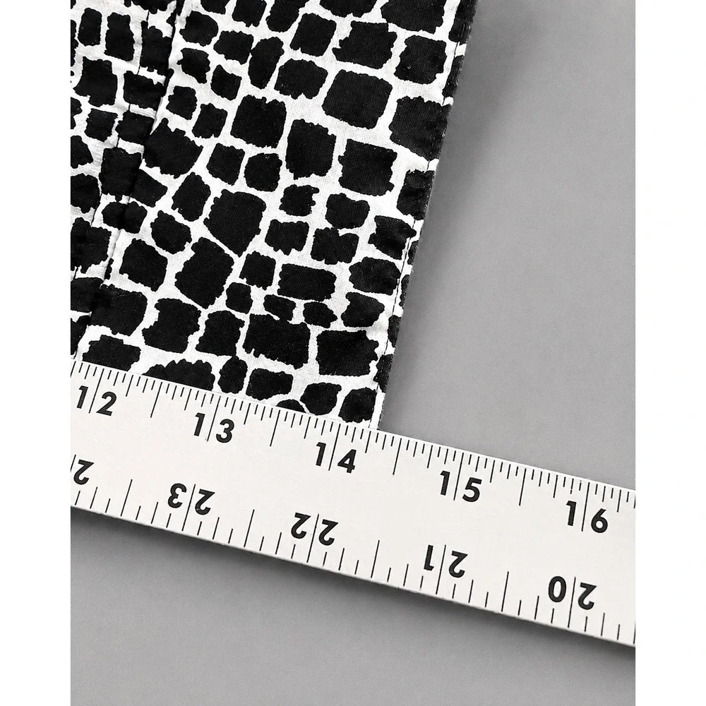 Orvis Shirt Women 16 Black White Geometric Wrinkle Free Cotton Button Down